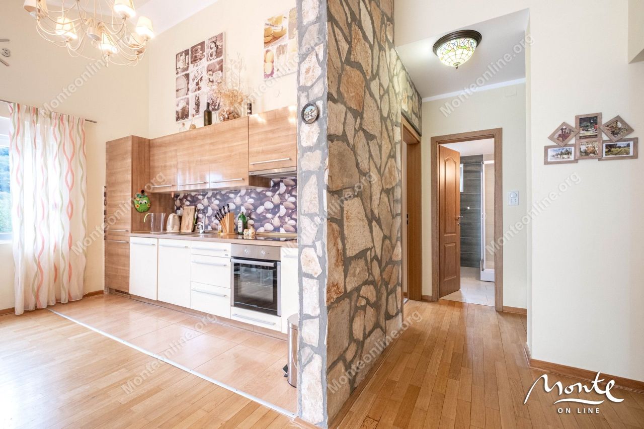 Apartment in Prkanj, Montenegro, 83 m² - Foto 14