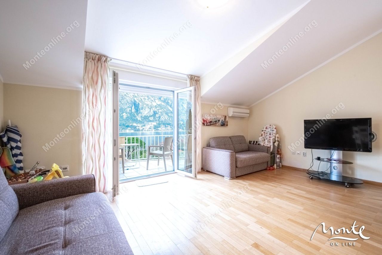 Apartment in Prkanj, Montenegro, 83 m² - Foto 16