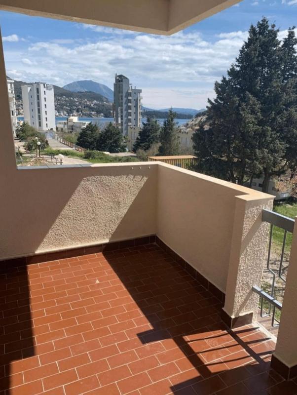 Appartamento a Sutomore, Montenegro, 51 m² - foto 1