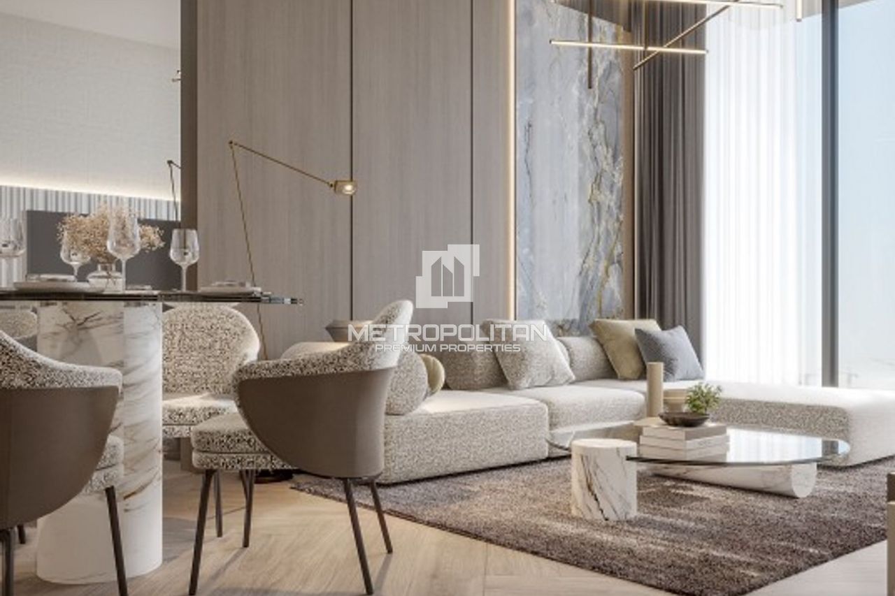 Apartment in Dubai, UAE, 71 m² - picture 2