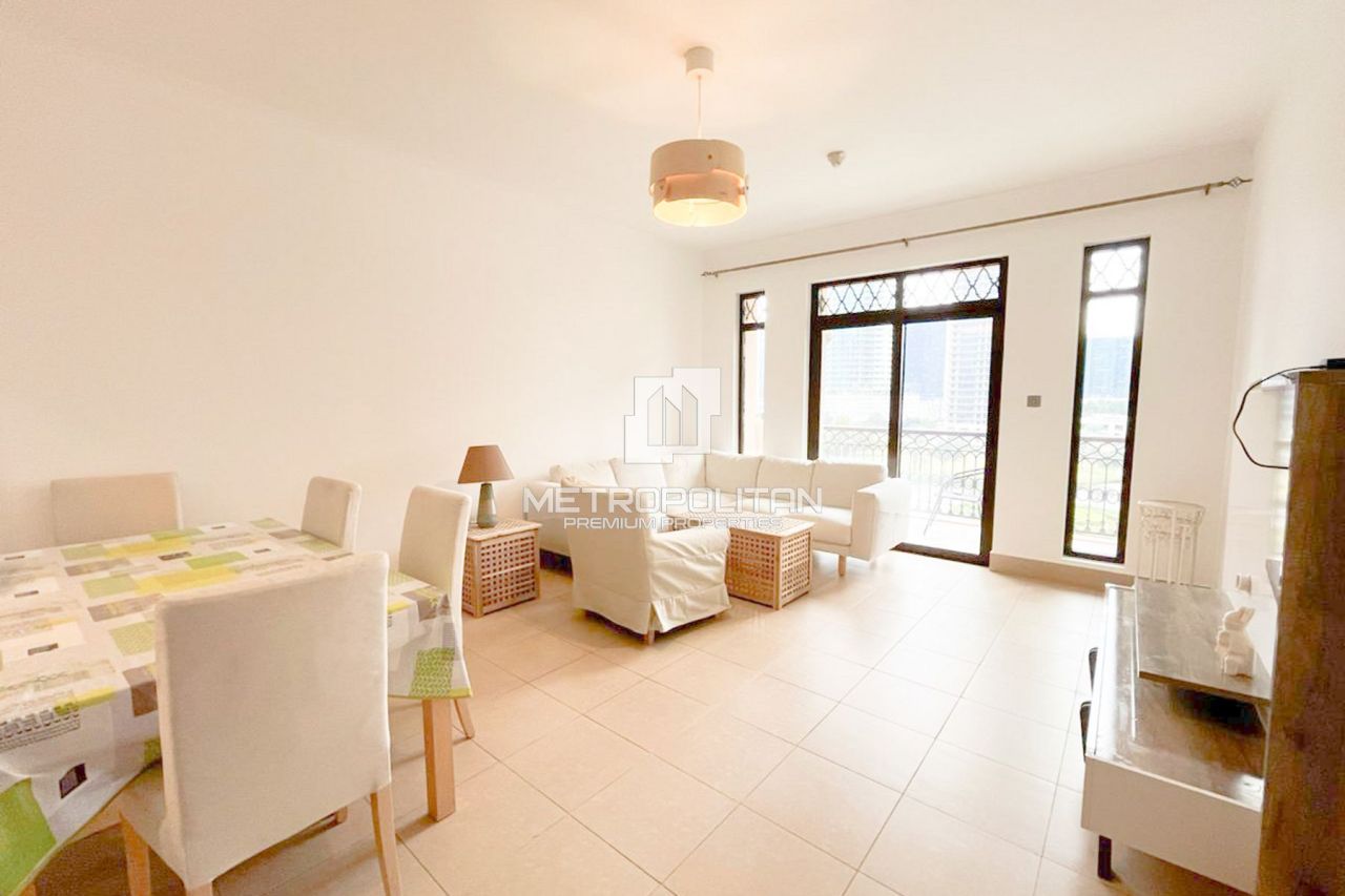 Apartment in Dubai, UAE, 85 m² - picture 2