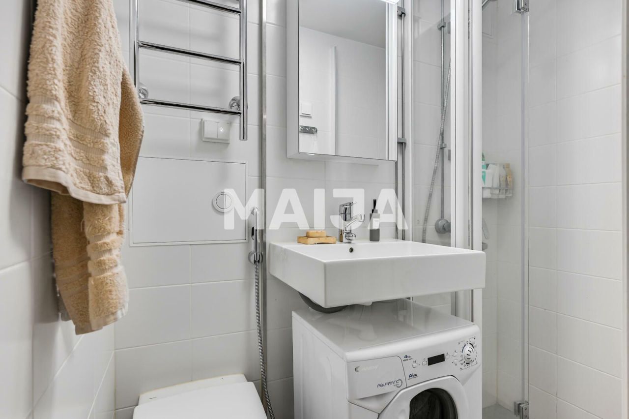 Apartment in Helsinki, Finland, 30 m² - picture 15