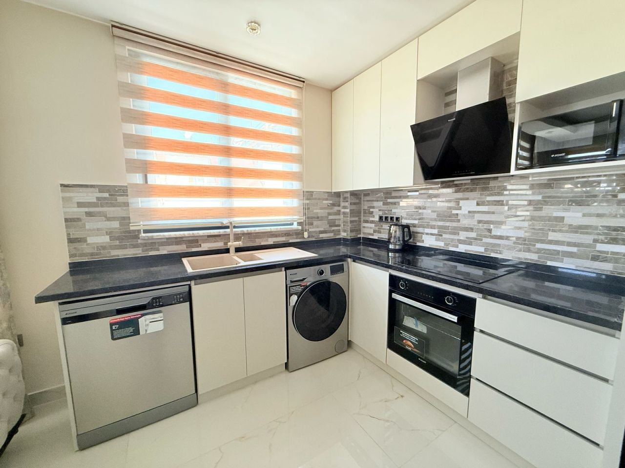Apartamento en Alanya, Turquia, 105 m² - imagen 5