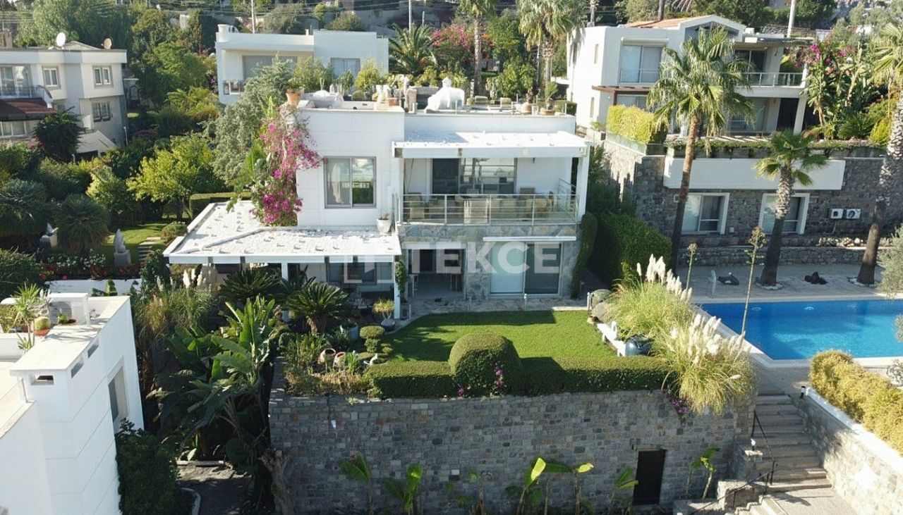 Villa à Bodrum, Turquie, 400 m² - image 2