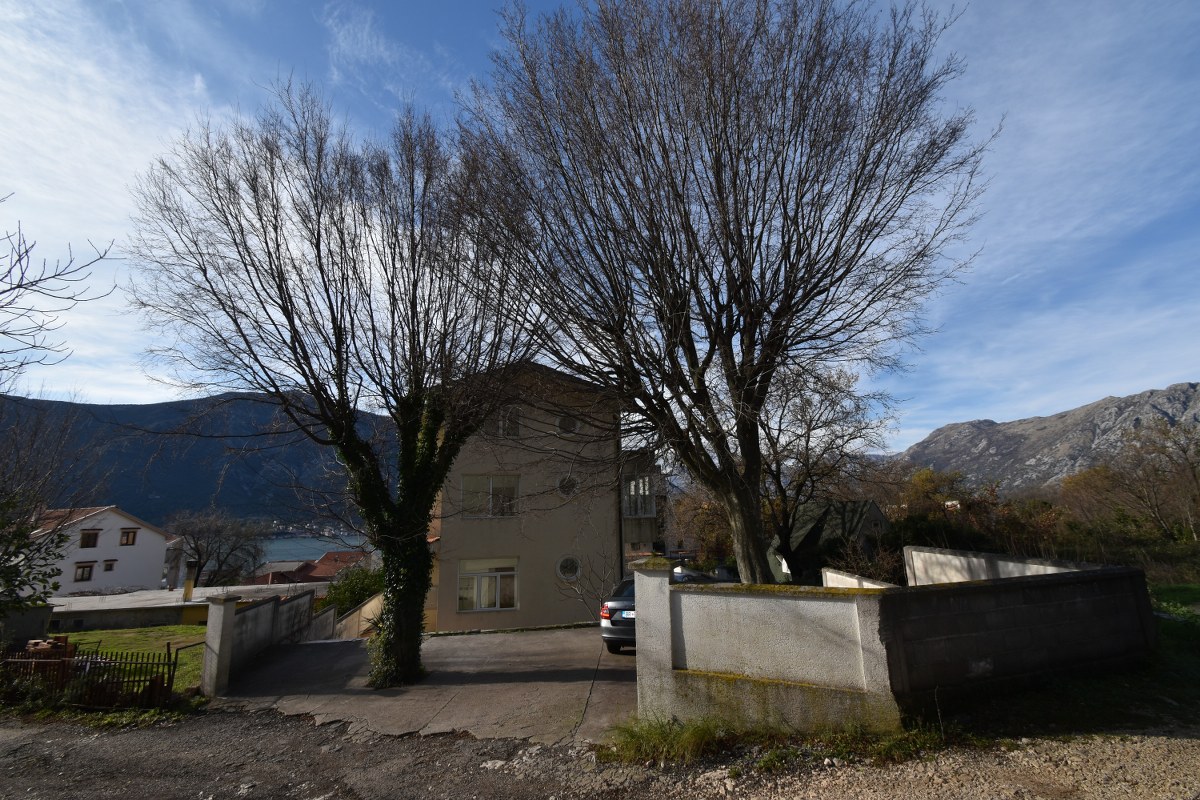 Terrain à Kotor, Monténégro, 1 239 m² - image 3