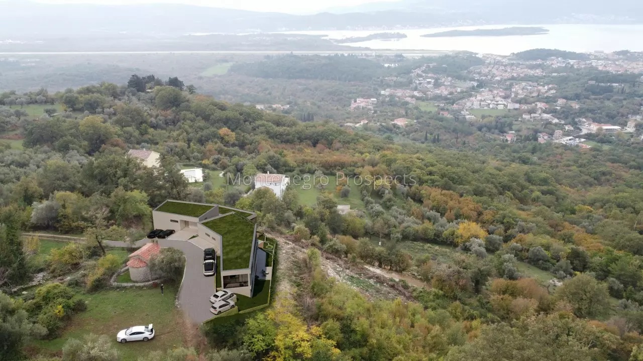 Terrain à Kavač, Monténégro, 2 970 m² - image 2