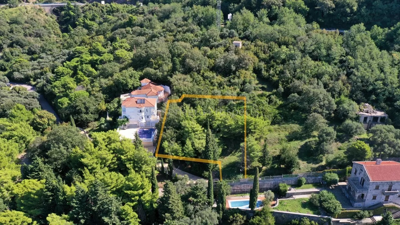 Grundstück in Sveti Stefan, Montenegro, 1 091 m² - Foto 6
