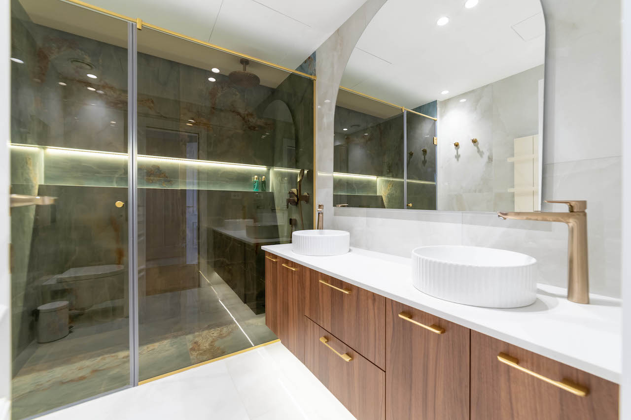 Flat in Tivat, Montenegro, 201 m² - picture 15