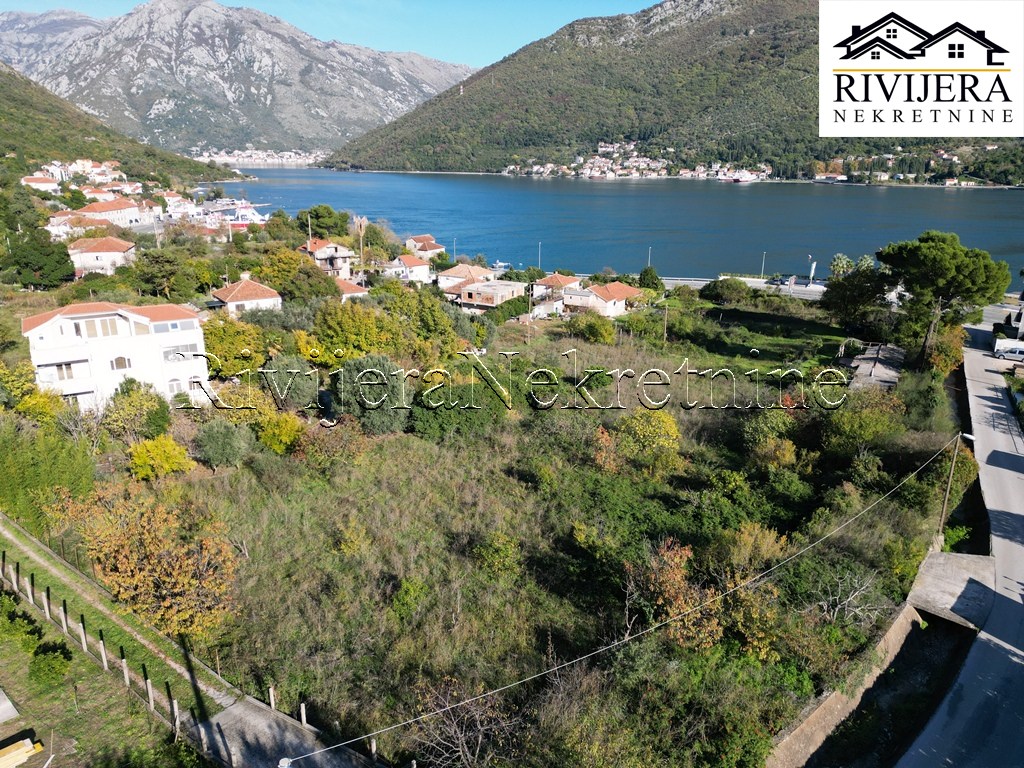 Terreno a Herceg-Novi, Montenegro, 1 330 m2 - foto 7