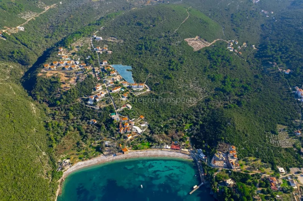 Terreno sulla penisola di Luštica, Montenegro, 4 556 m2 - foto 5