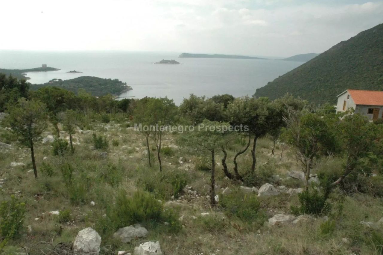 Terreno sulla penisola di Luštica, Montenegro, 2 852 m2 - foto 1