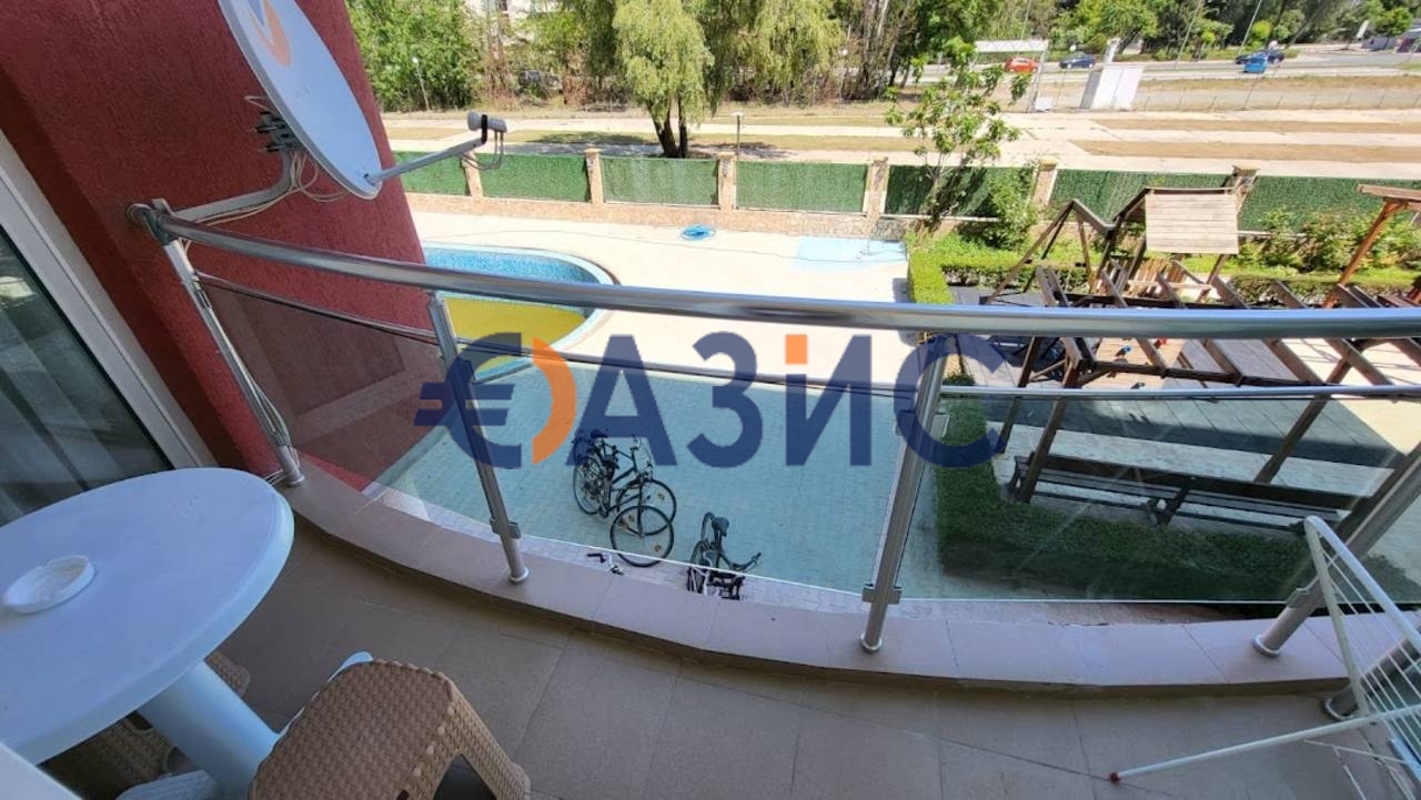 Appartement à Slantchev Briag, Bulgarie, 86 m² - image 4