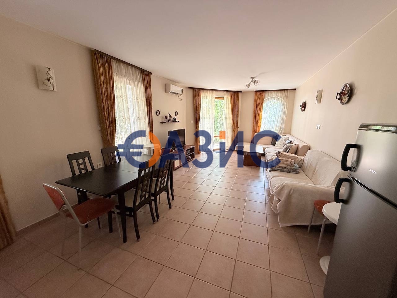 Appartement à Slantchev Briag, Bulgarie, 90 m² - image 4