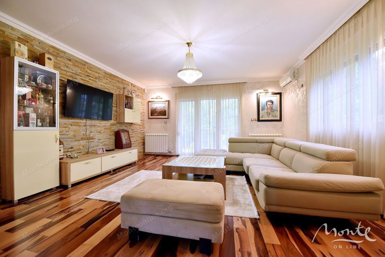 Villa à Podgorica, Monténégro, 175 m² - image 6