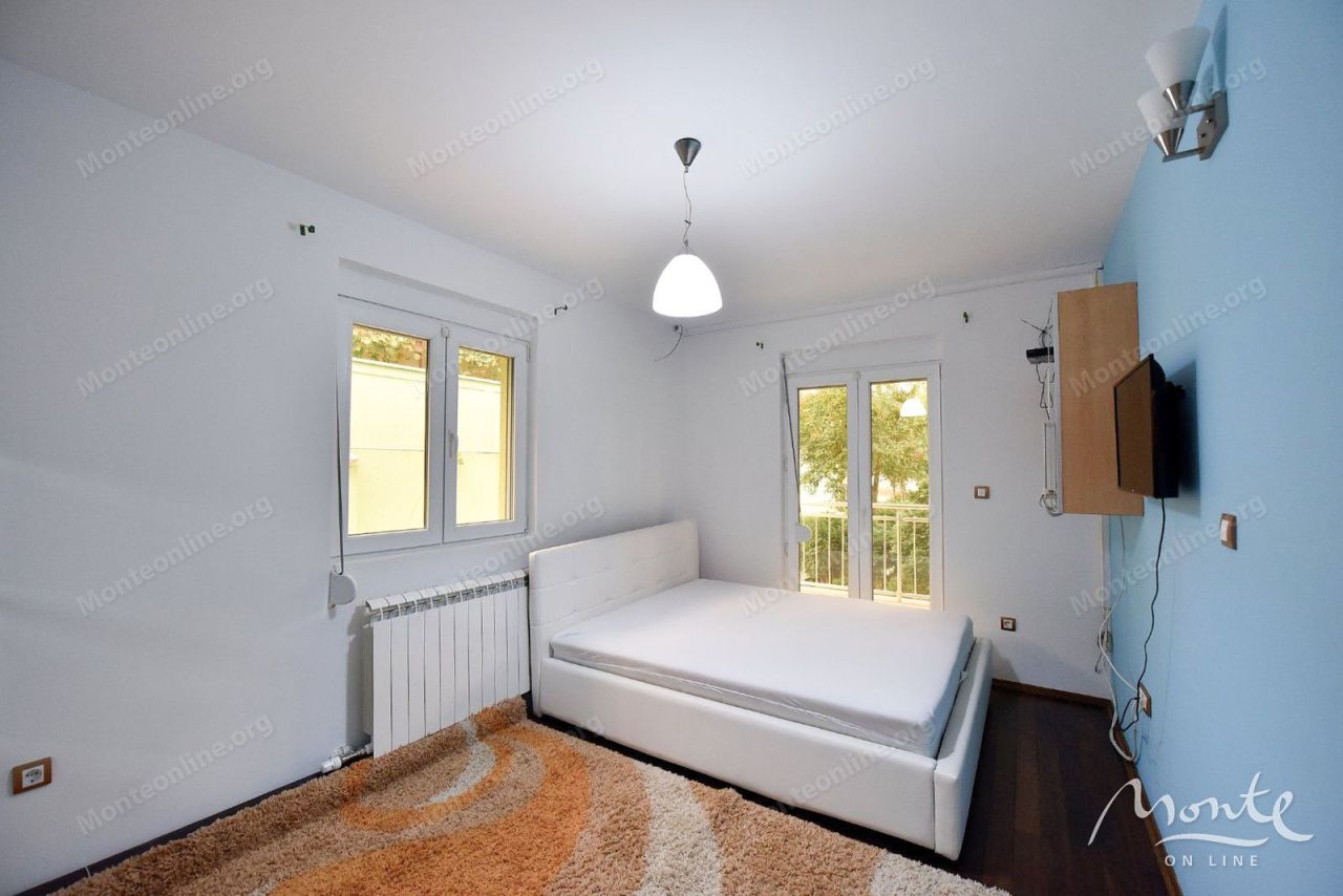 Villa à Podgorica, Monténégro, 175 m² - image 8