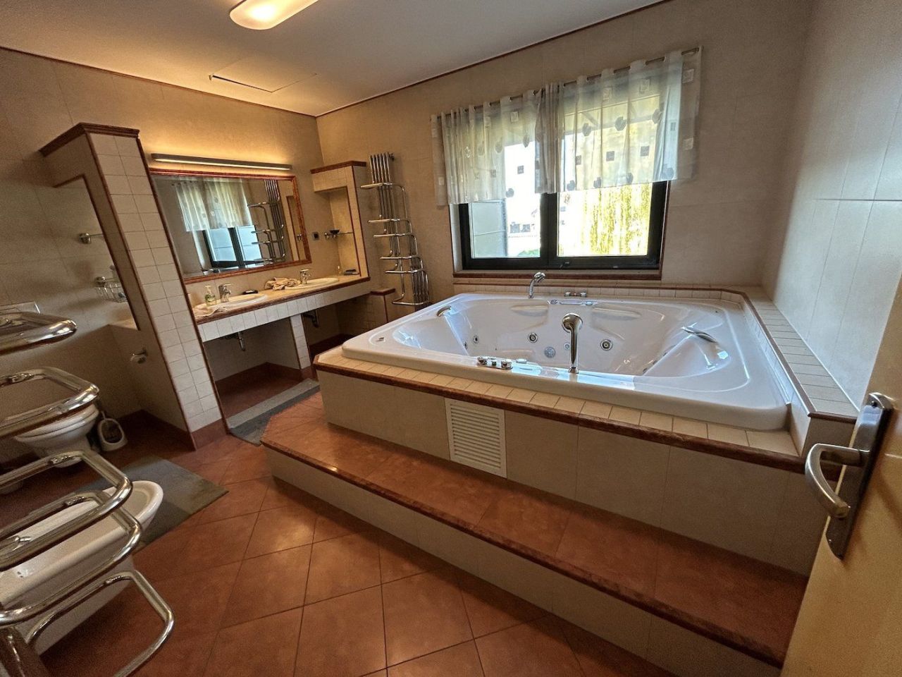 Casa Tišina, Eslovenia, 568 m² - imagen 10