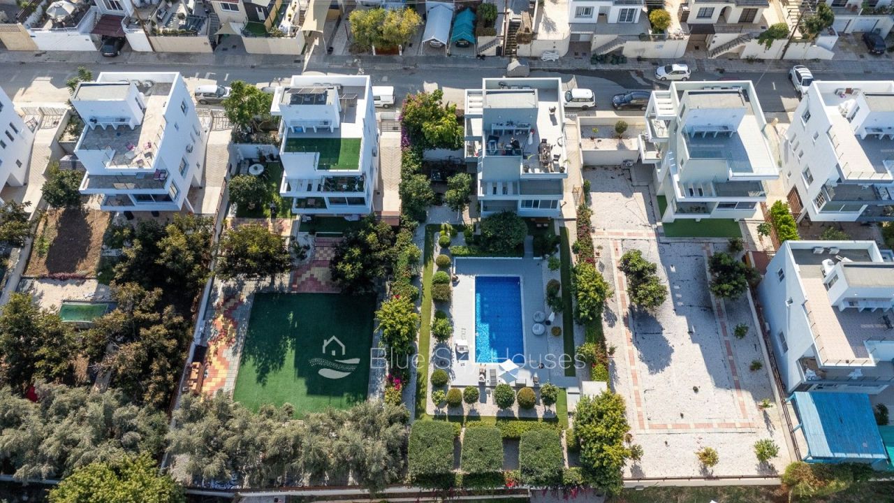 Villa in Paphos, Cyprus, 224 m² - picture 2