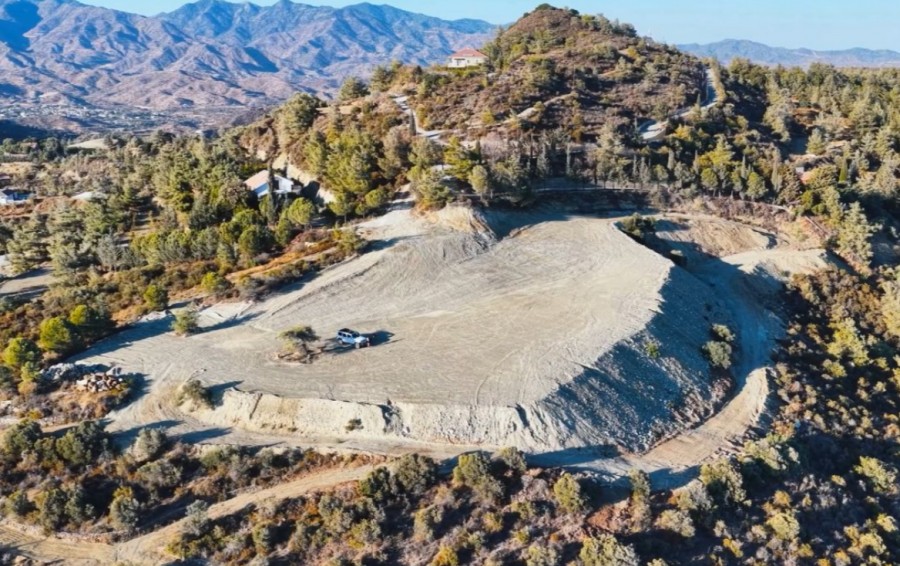 Terreno en Limasol, Chipre, 8 392 m² - imagen 2