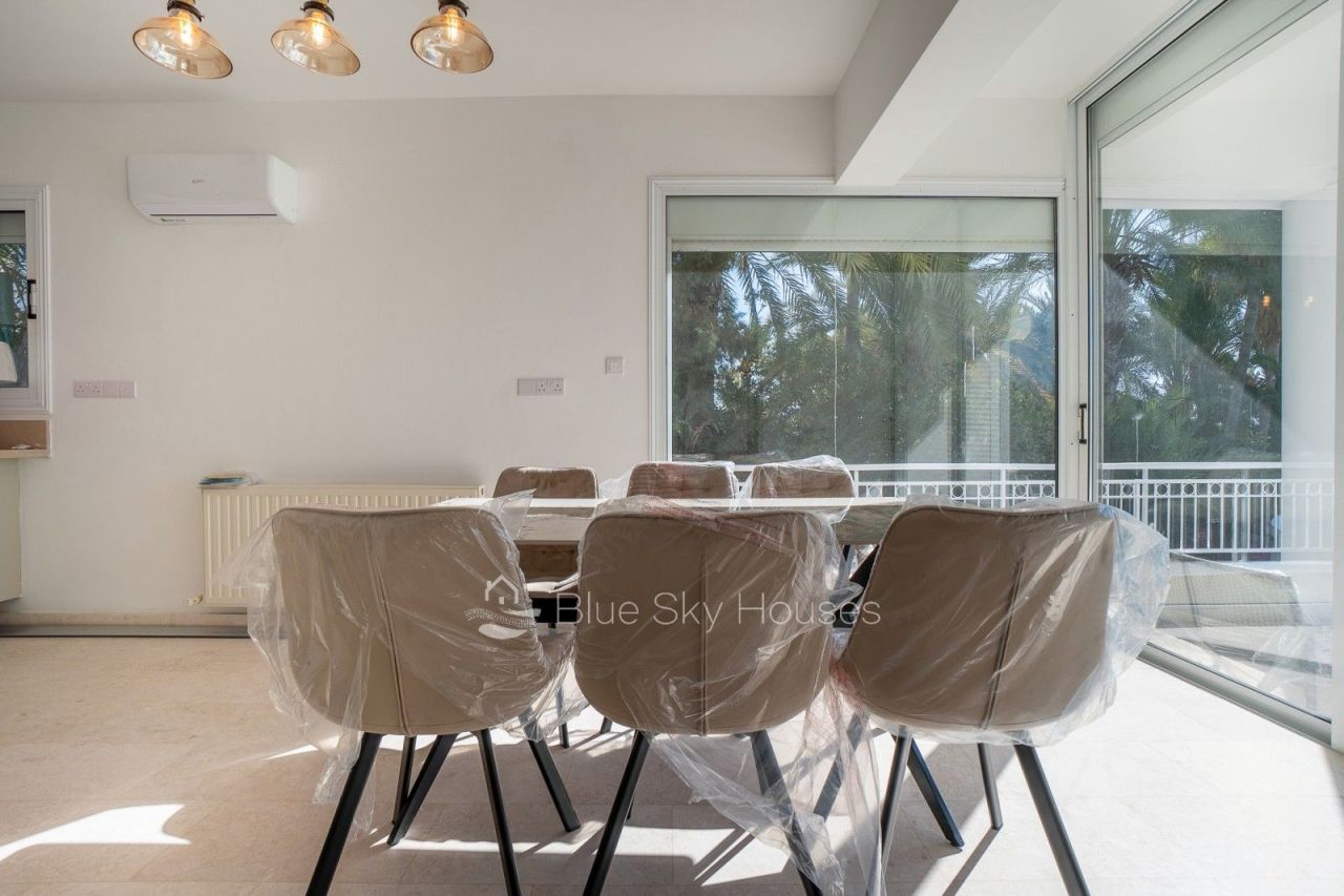 Villa in Paphos, Cyprus - picture 10