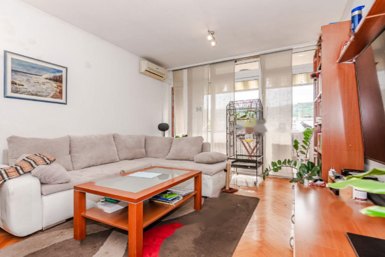 Piso en Izola, Eslovenia, 79 m² - imagen 1