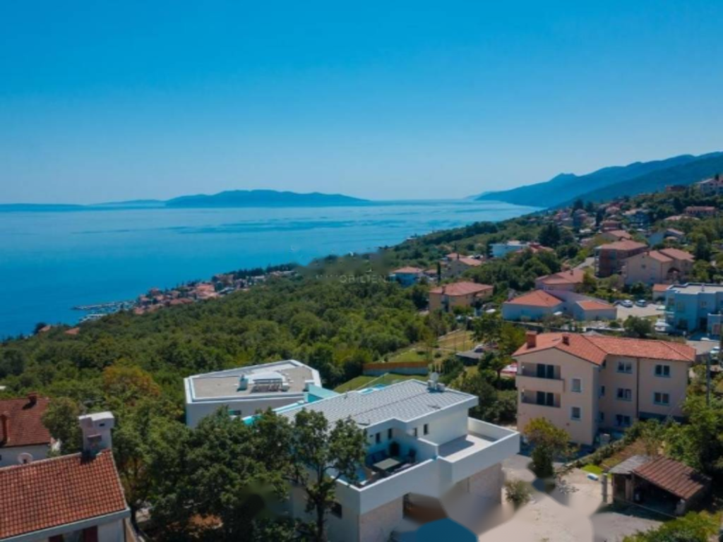 Appartamento a Opatija, Croazia, 148 m² - foto 1