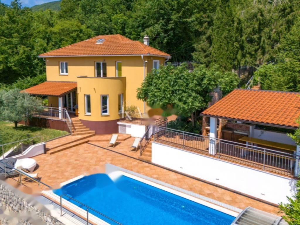 Haus in Opatija, Kroatien, 200 m² - Foto 1