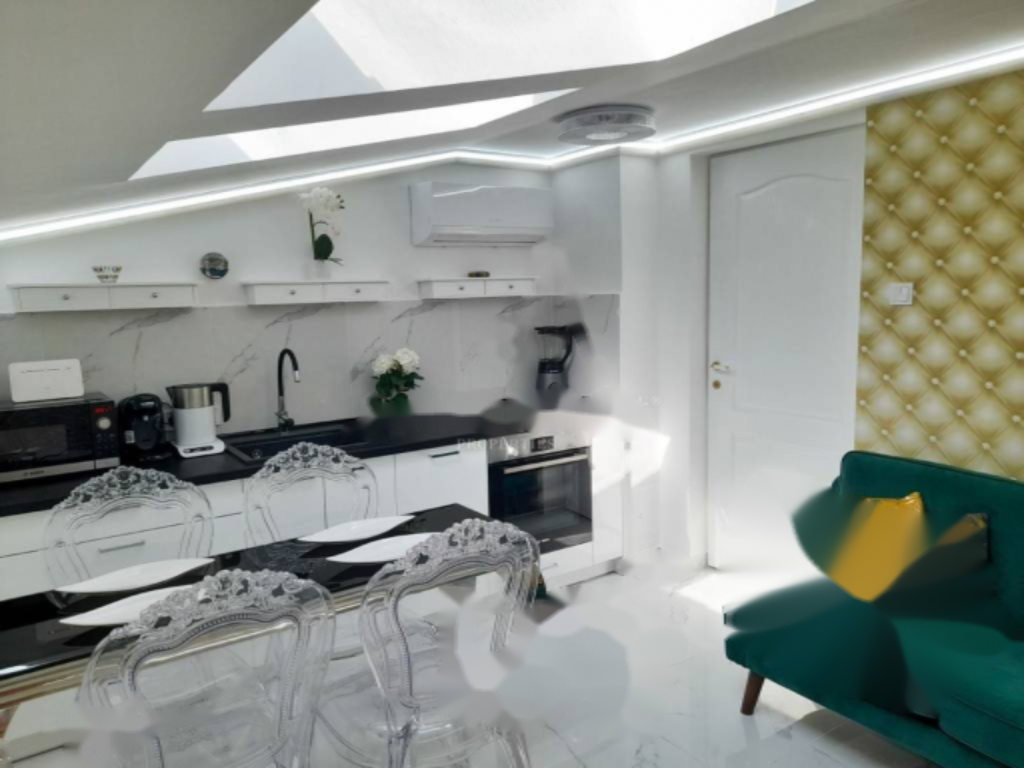 Piso en Opatija, Croacia, 70 m² - imagen 1