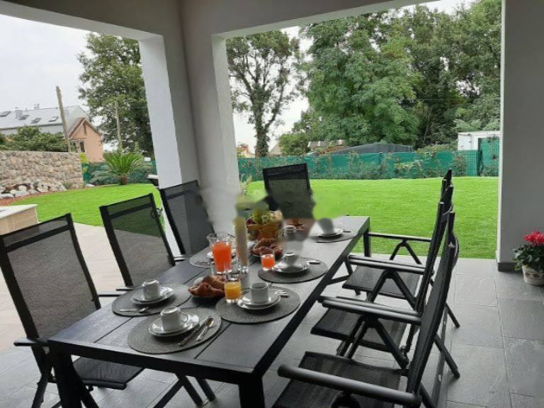 Maison à Opatija, Croatie, 180 m² - image 3