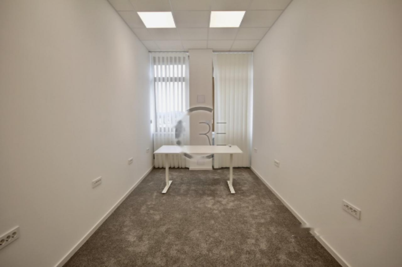 Büro in Ljubljana, Slowenien, 27 m² - Foto 3