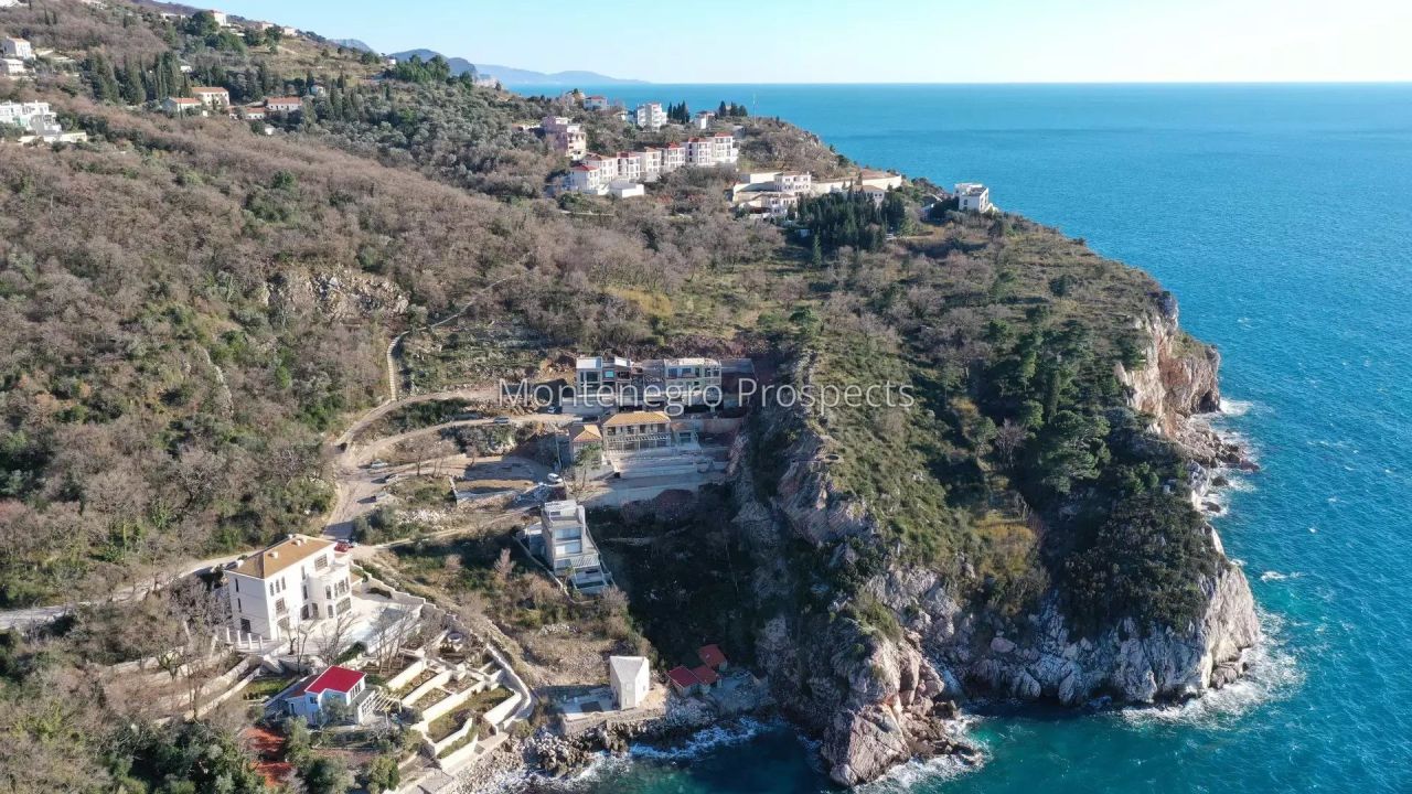 Terreno a Rezevici, Montenegro, 1 364 m2 - foto 4