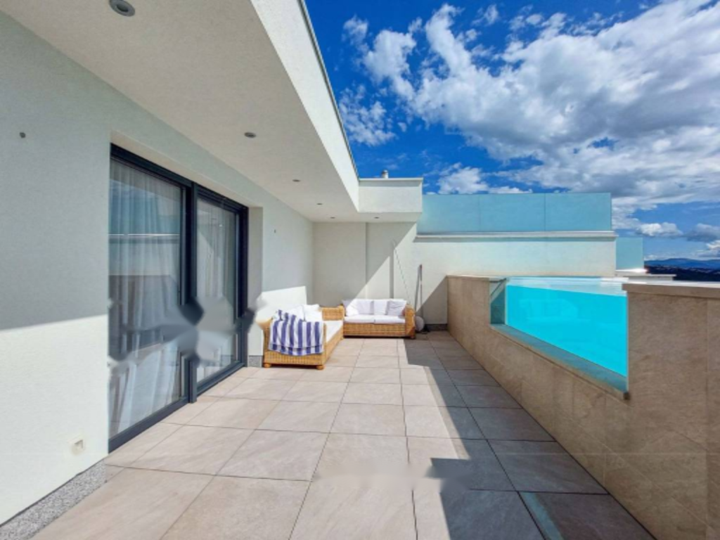 Maison à Opatija, Croatie, 250 m² - image 6