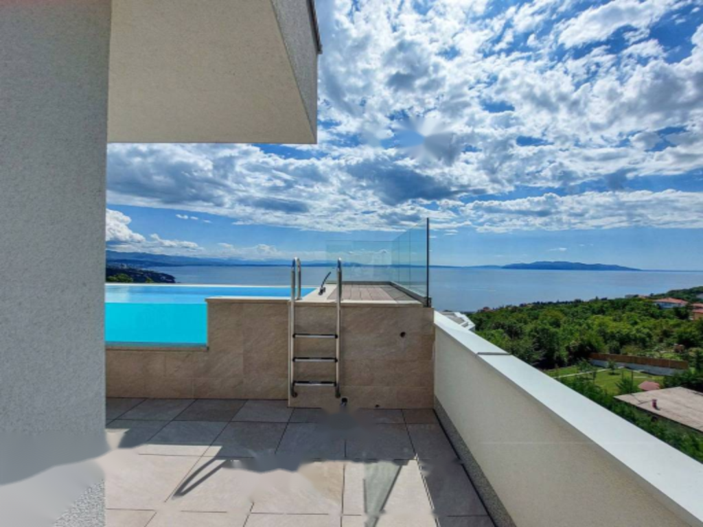 Maison à Opatija, Croatie, 250 m² - image 7