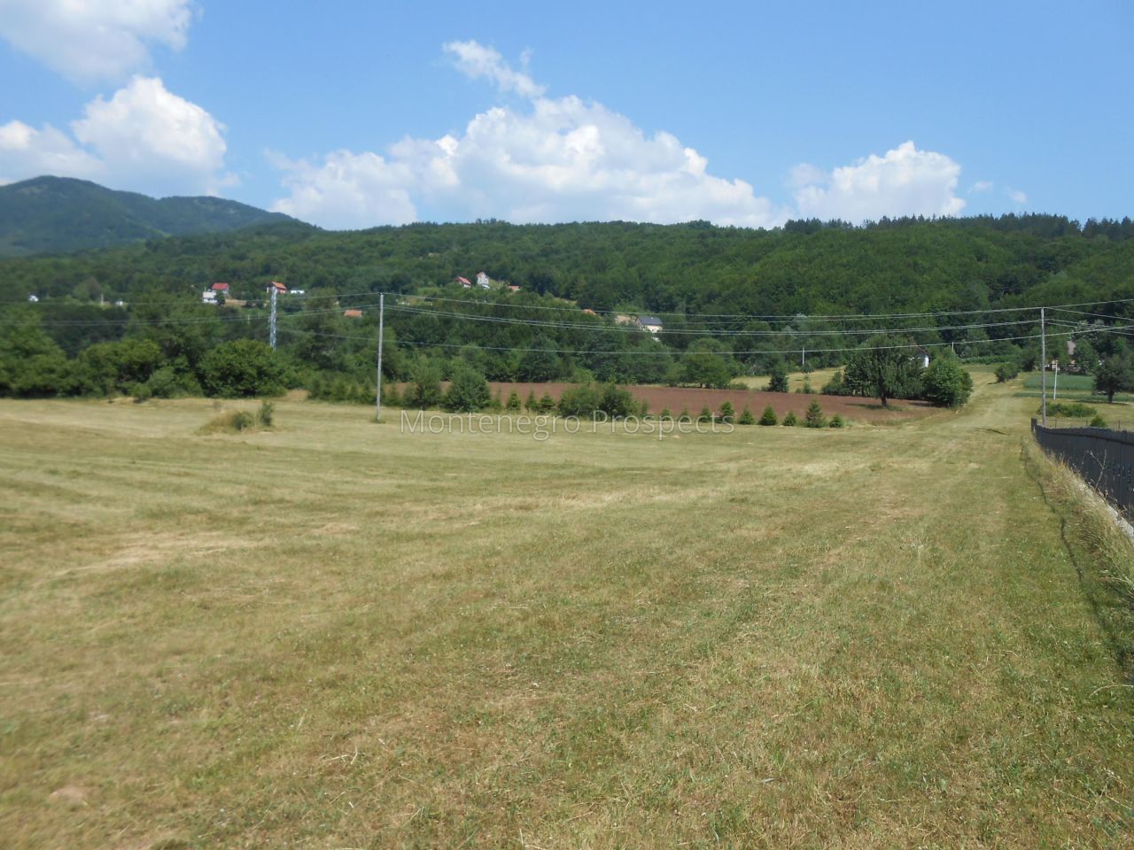 Land in Kolasin, Montenegro, 4 569 m² - picture 1