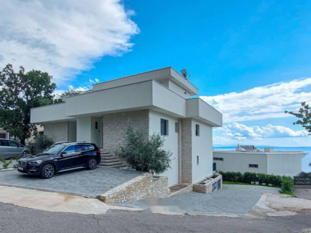 Maison à Opatija, Croatie, 250 m² - image 8