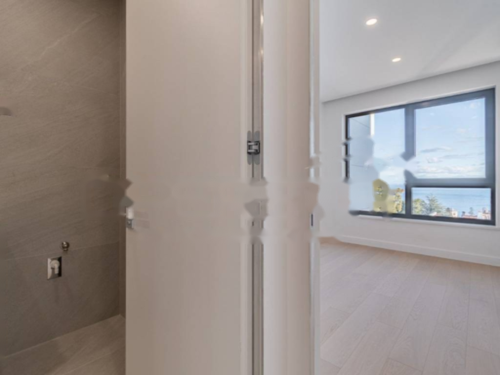 Flat in Opatija, Croatia, 163 m² - picture 8