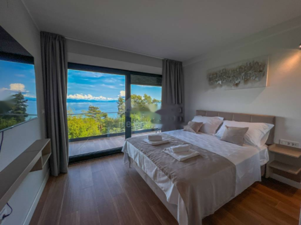 Maison à Opatija, Croatie, 400 m² - image 12