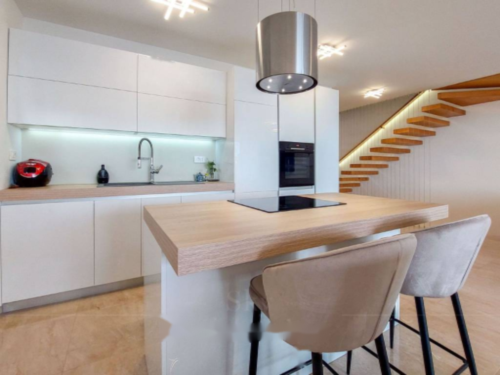 Maison à Opatija, Croatie, 250 m² - image 12