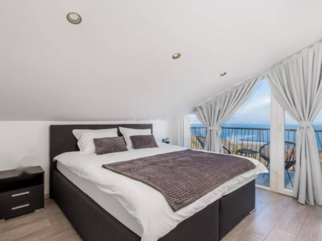 House in Opatija, Croatia, 180 m² - picture 13