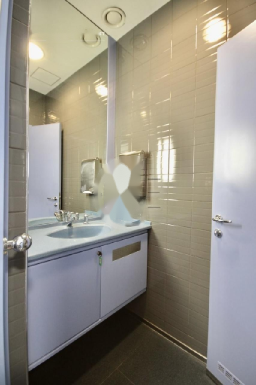 Ufficio a Lubiana, Slovenia, 66 m² - foto 13