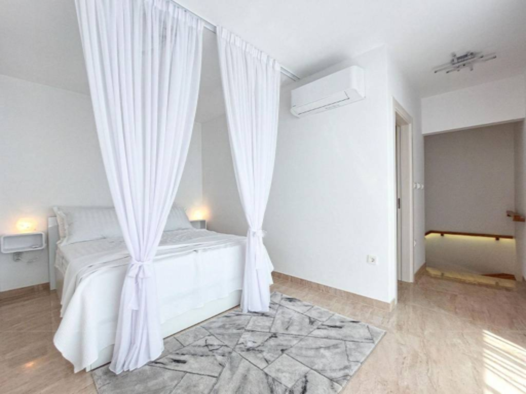 Maison à Opatija, Croatie, 250 m² - image 16
