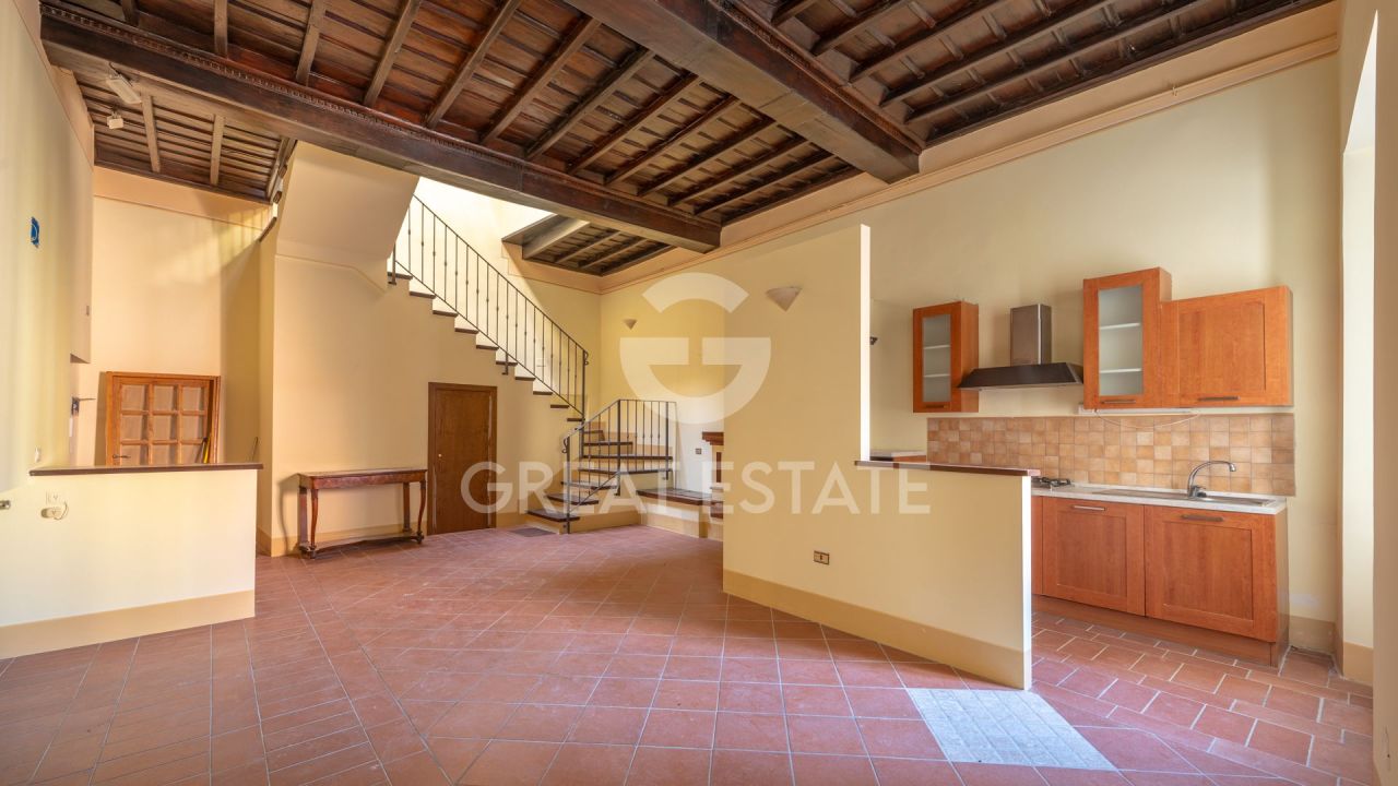 Apartment in Spoleto, Italy, 150 m² - picture 1