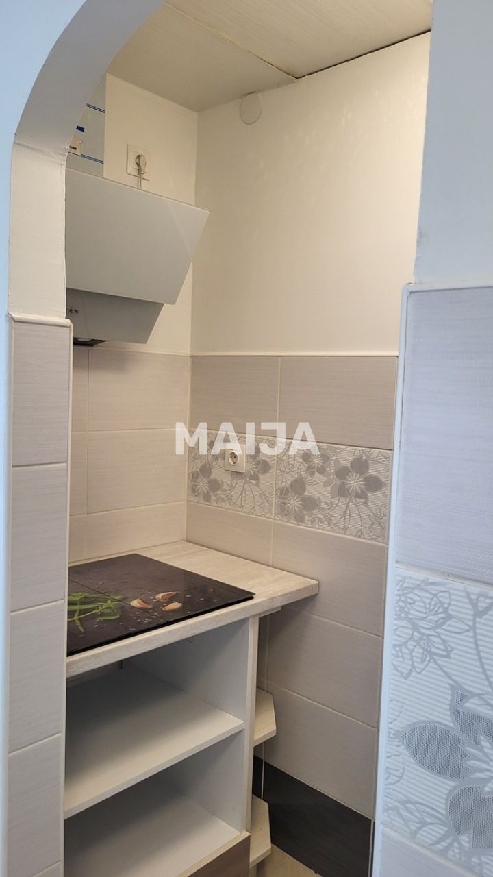 Apartment in Budapest, Hungary, 59 m² - picture 3