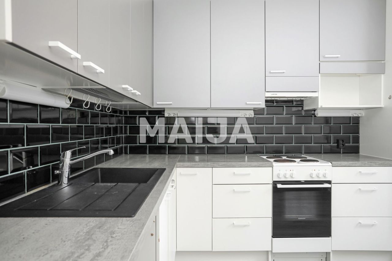 Apartment in Hollola, Finland, 75 m² - picture 3