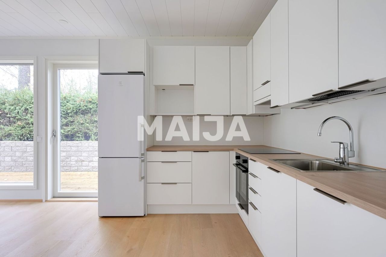 Casa en Vantaa, Finlandia, 75 m² - imagen 5