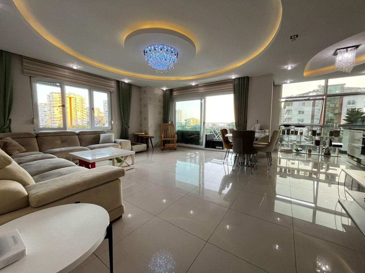 Apartamento en Alanya, Turquia, 130 m² - imagen 1