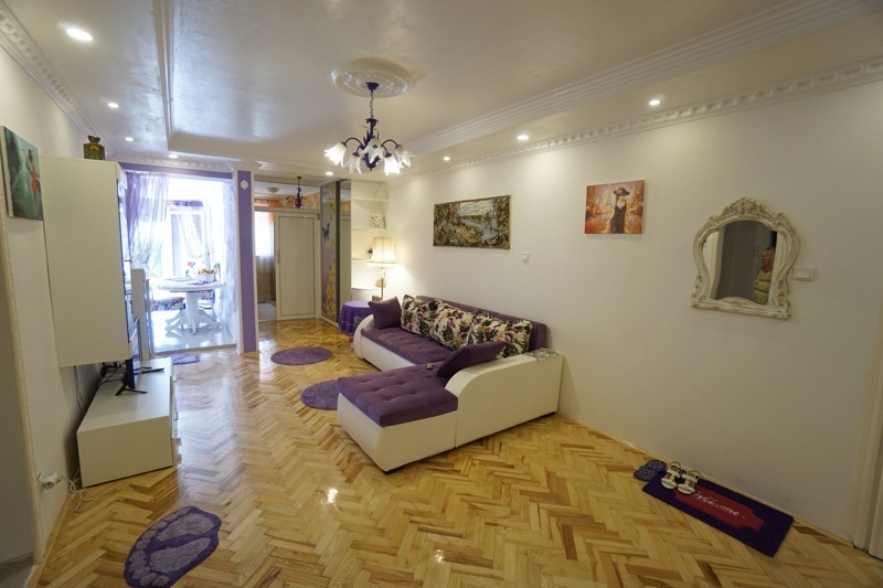 Wohnung in Budva, Montenegro, 73 m² - Foto 1