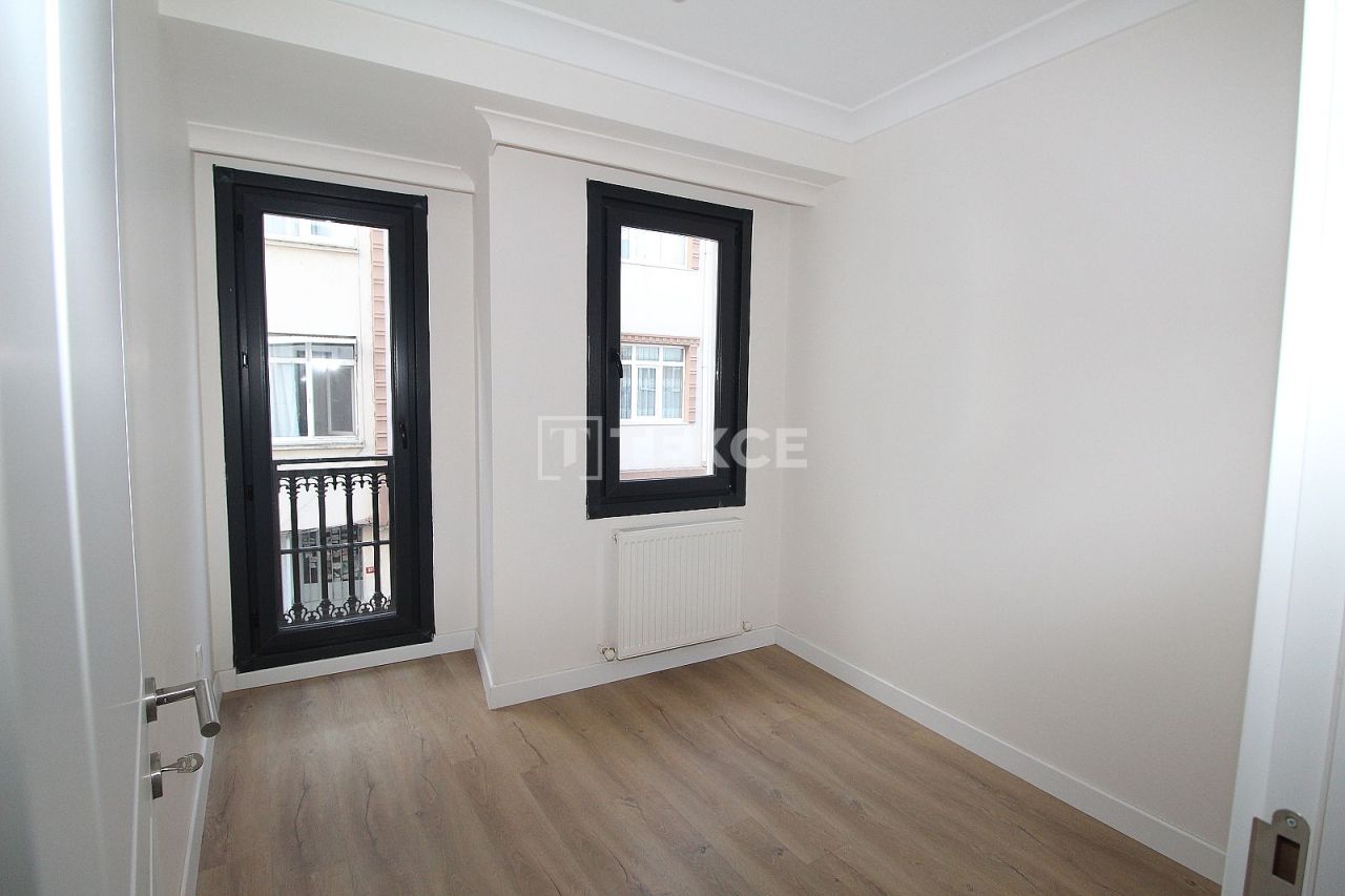 Apartment in Istanbul, Turkey, 60 m² - picture 9