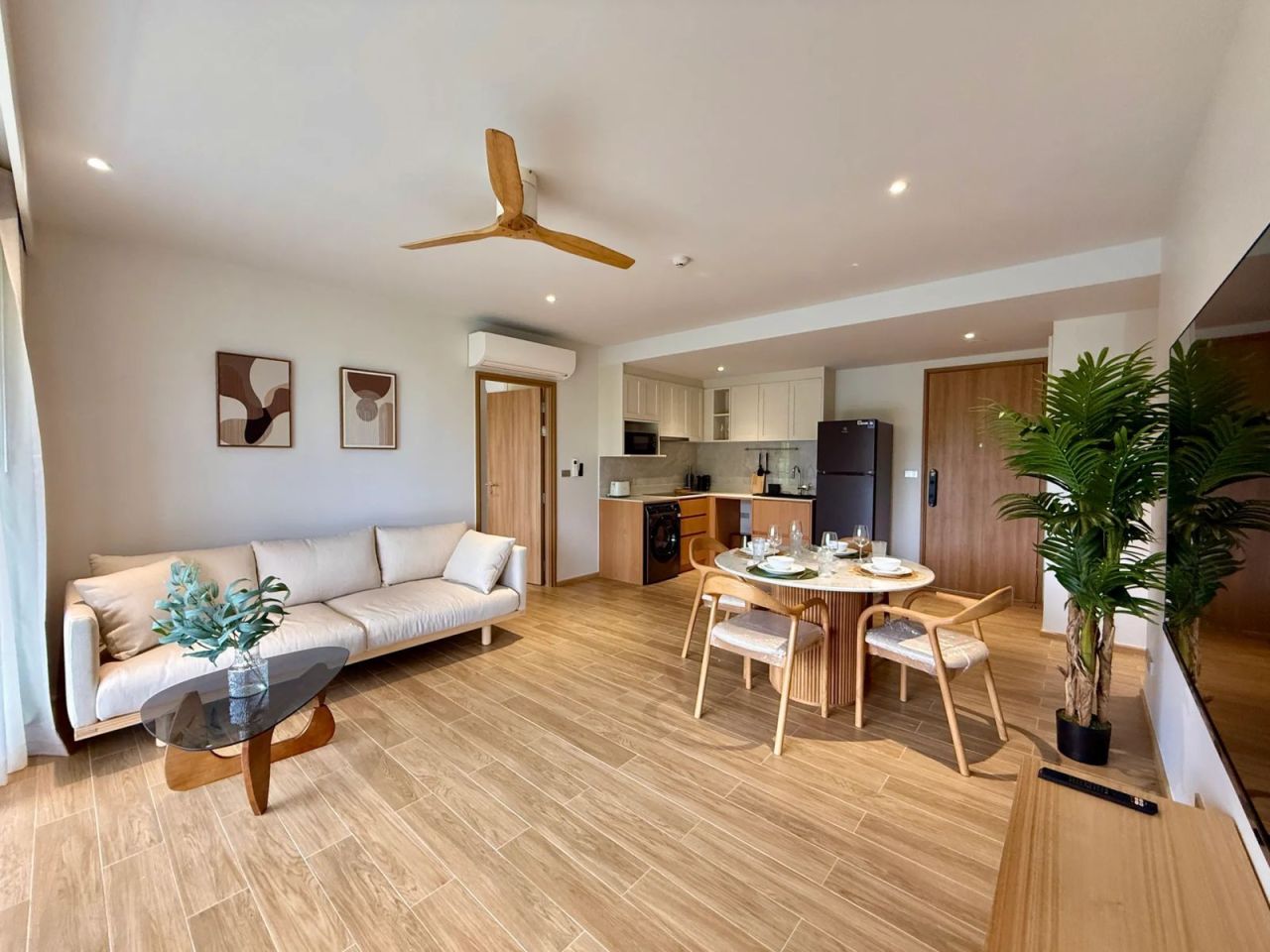 Apartment in Phuket, Thailand, 99 m² - picture 2