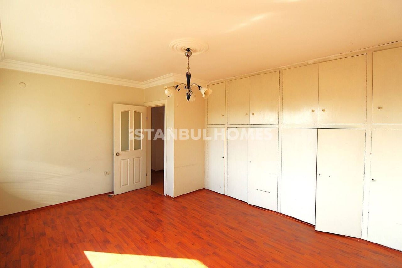 Apartment in Istanbul, Turkey, 135 m² - picture 11