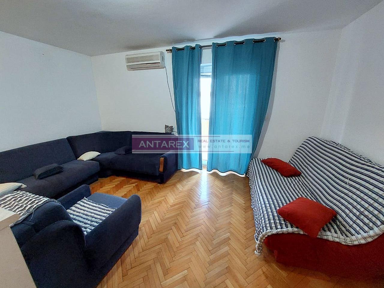 Appartamenti a Đenovići, Montenegro, 61 m² - foto 1